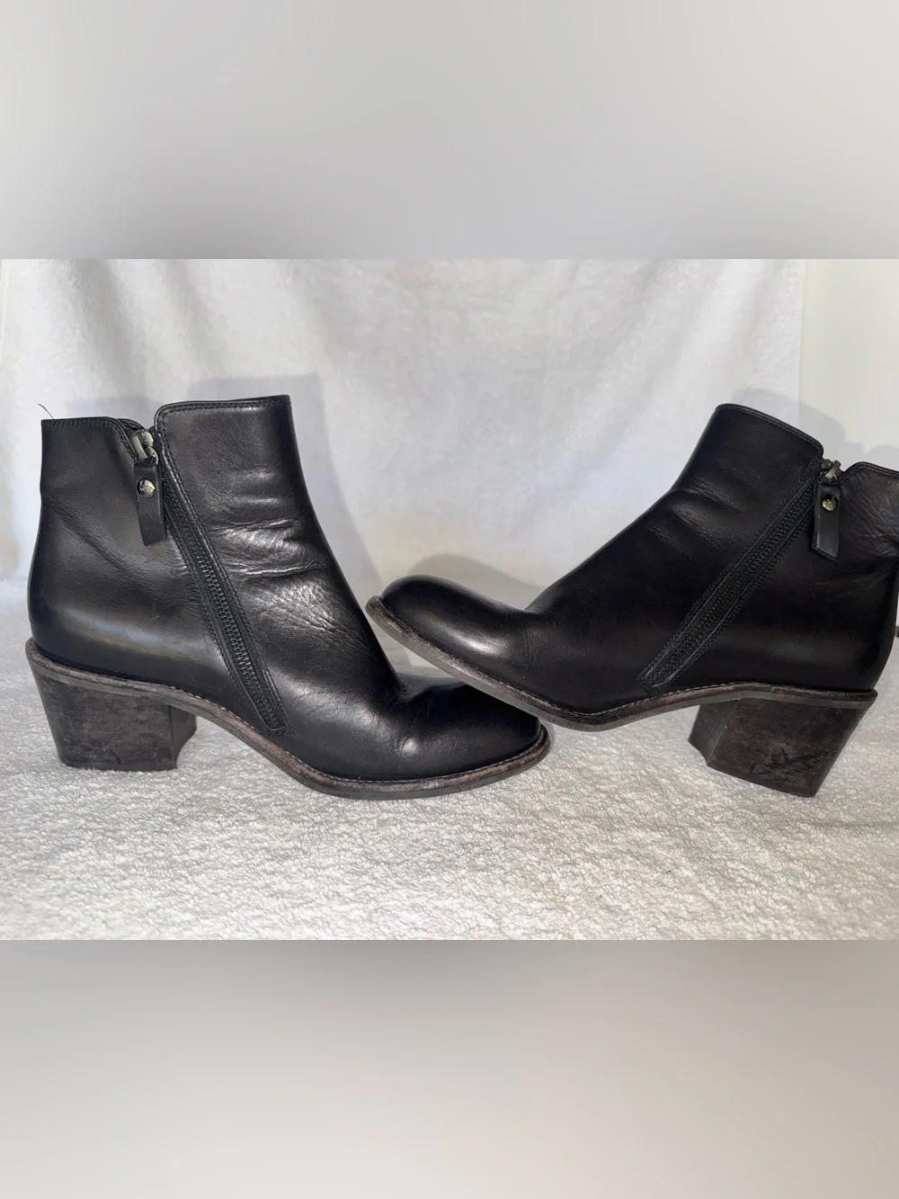 AGL Attilio Giusti Leombruni Ella black leather ankle boots